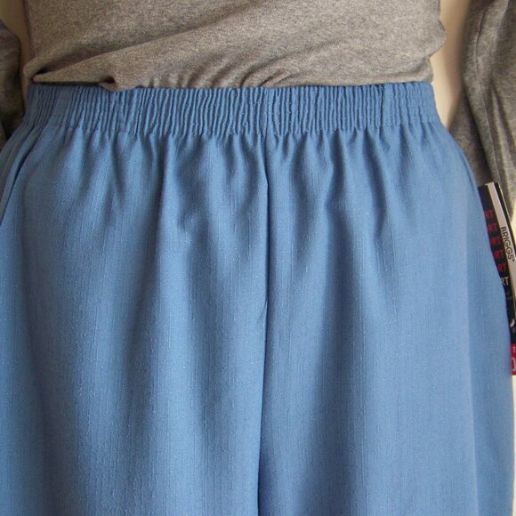 Briggs petite pants light blue NWT - Picture 6 of 9